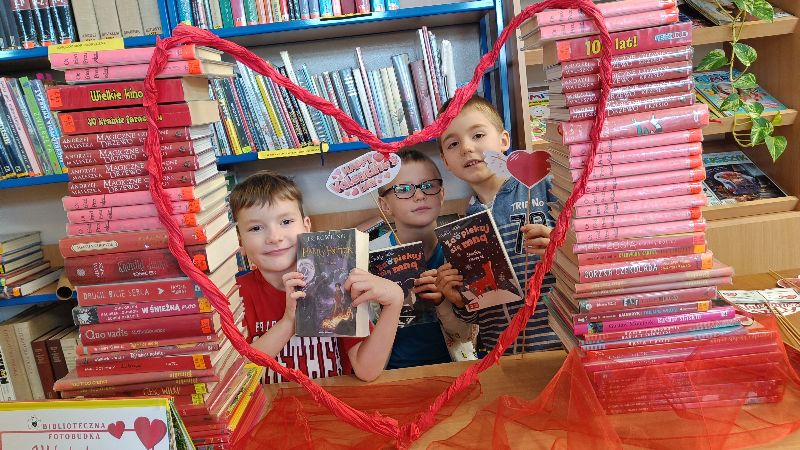 Walentynki w Bibliotece szkolnej 